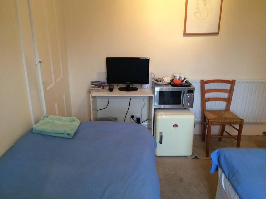 Bed and Breakfast Victoria Dwellings London Exterior foto
